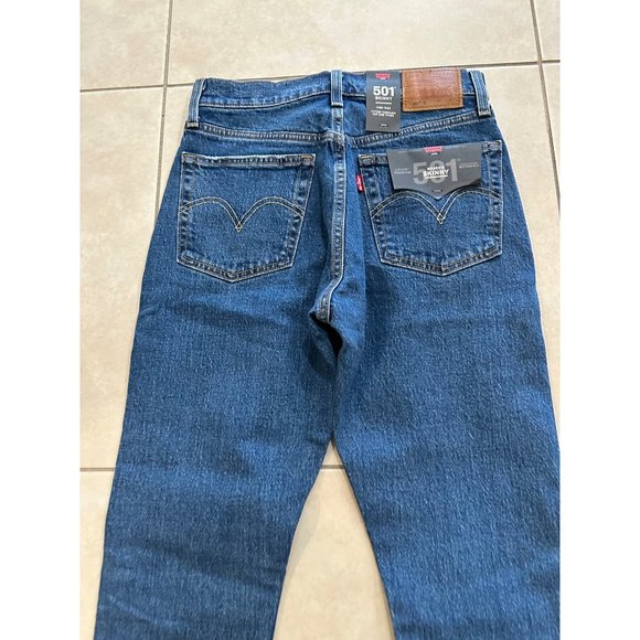 LEVIS 501 Premium Sunny Jeans Size 26 x 28 NEW - Picture 4 of 7